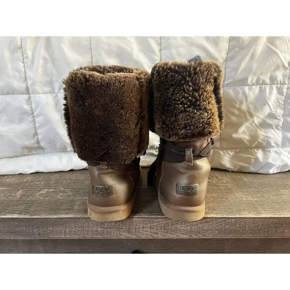 Ugg Limited Edition Bronze Metallic Ribbon Boots Women's size 6 NWOB